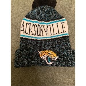 Jacksonville Jaguars men’s beanie/shirt M